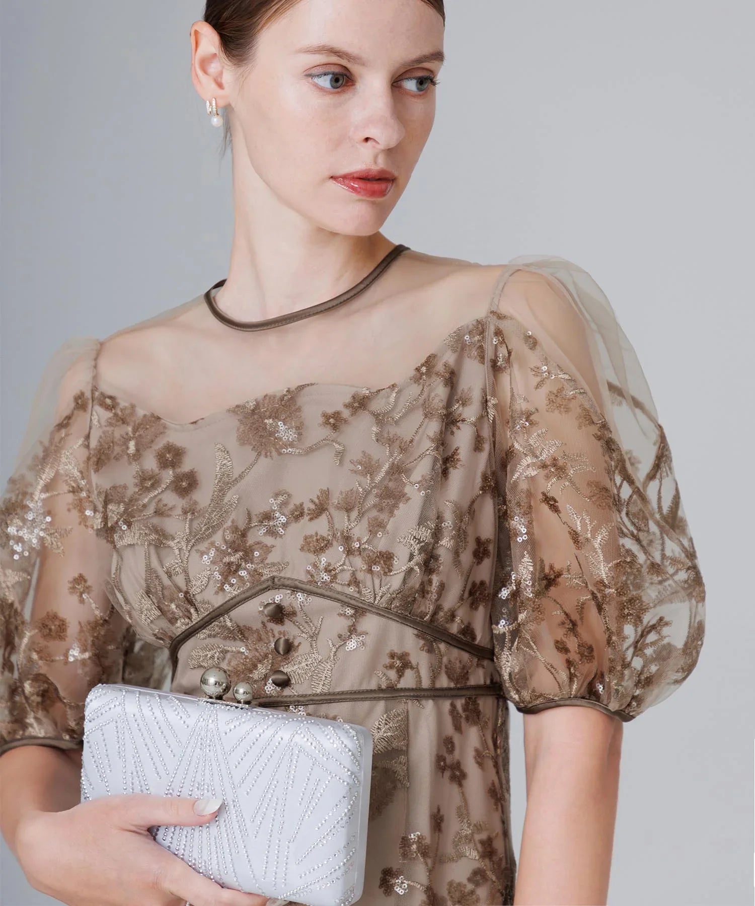 当日発送】フラワーディテールパフスリーブIラインワンピース結婚式ドレス