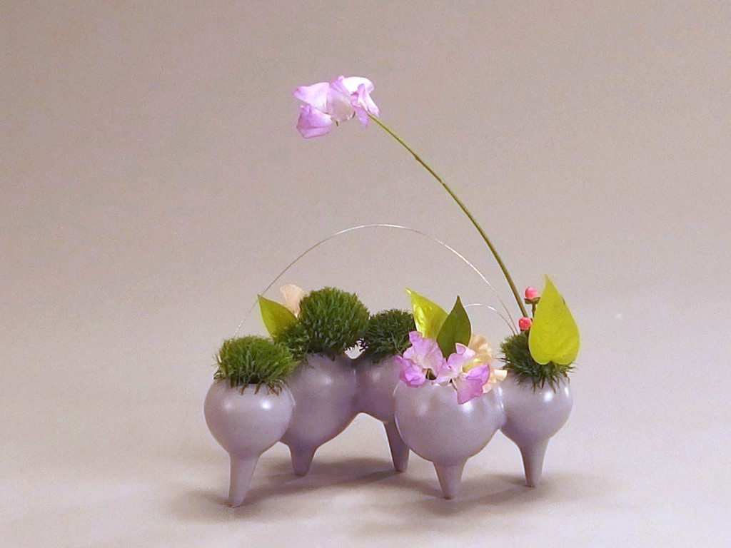 生け花に使う花器はどんな種類がある？選び方や特徴を徹底解説