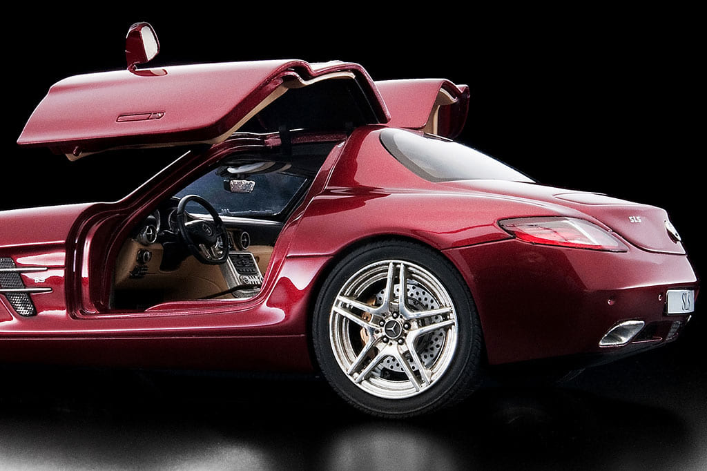 翼をください！あの名車がモチーフの超弩級スーパースポーツ