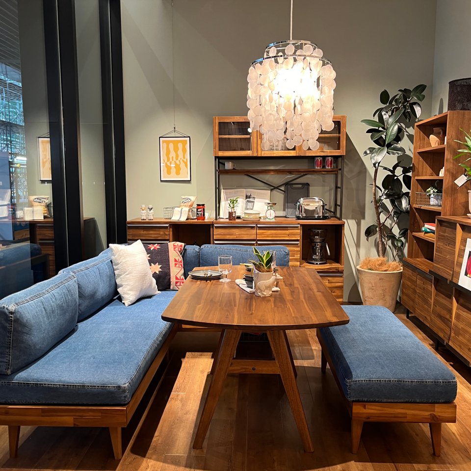 unico/ウニコ TVボード SWELLA/スウェラ 幅1600 美品 良い unico