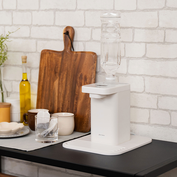 ペットボトル式 ホットウォーターサーバー MO-SK003 | plusmore