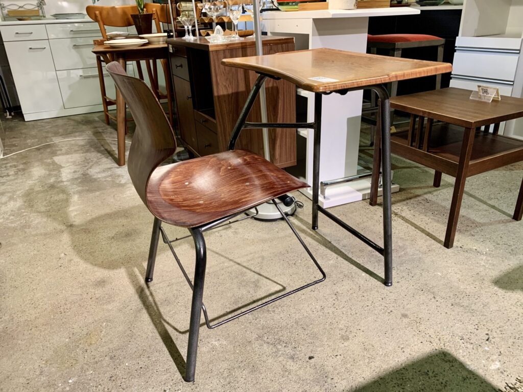 レトロ 学校の椅子 日本製 アンティーク ヴィンテージ ドイツ