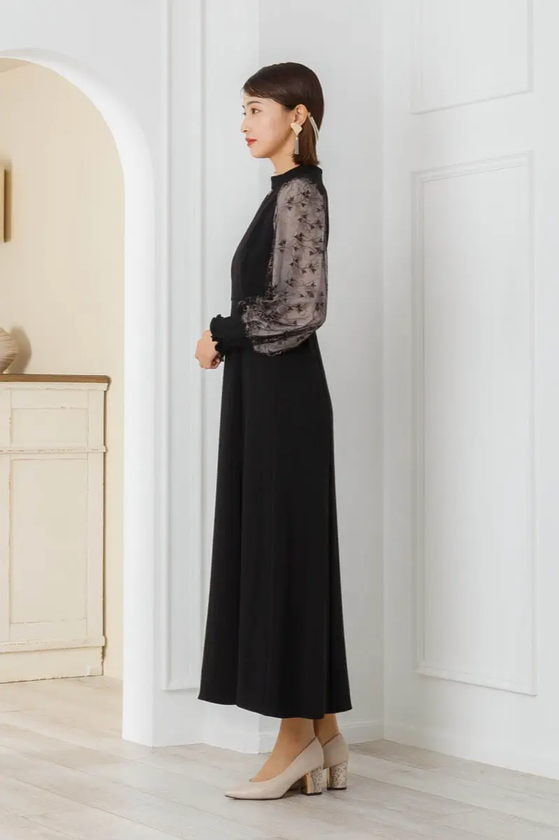 ブラックのエンブロイダリースリーブドレス | ANDRESD | M | 結婚式