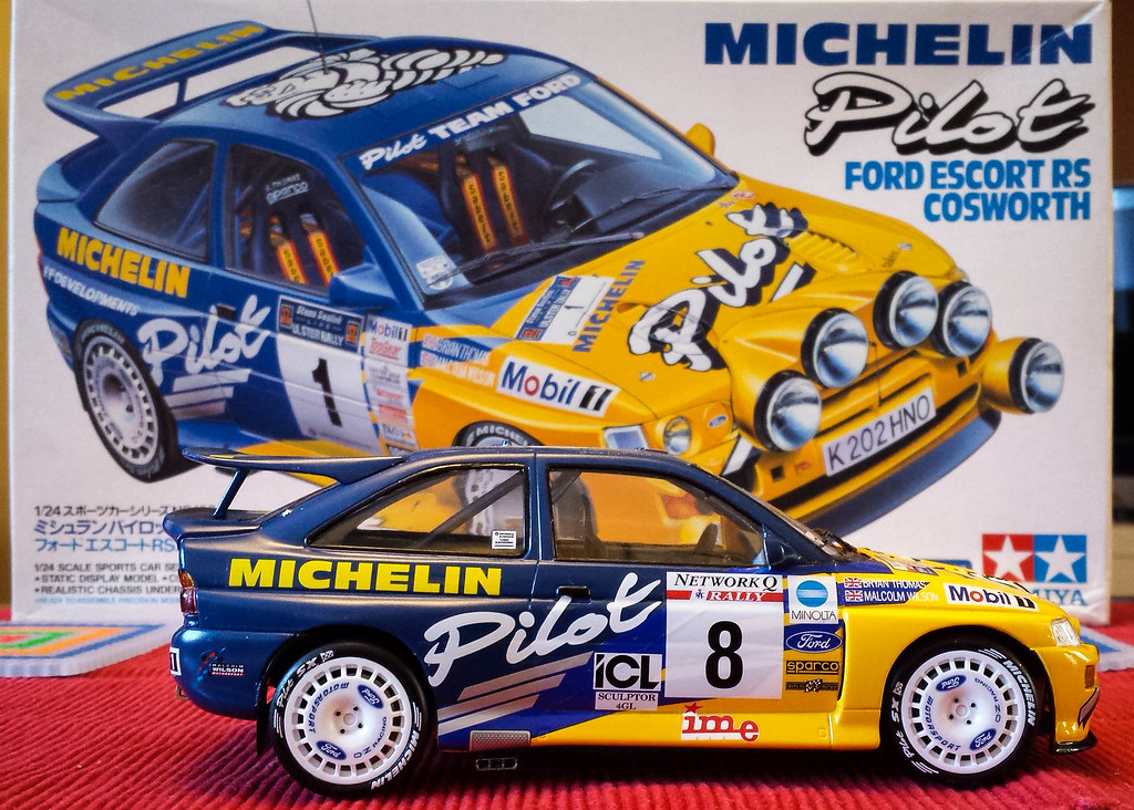 タミヤ Ford Escort RS ミシュランパイロット タミヤ 1/24 スポーツ