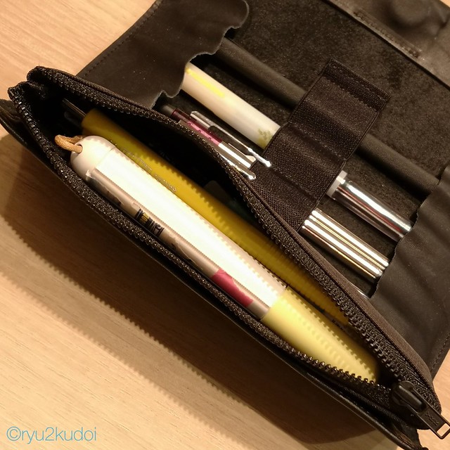 PLOTTER ロールペンケース フリーサイズ 紐のないロールペンケース