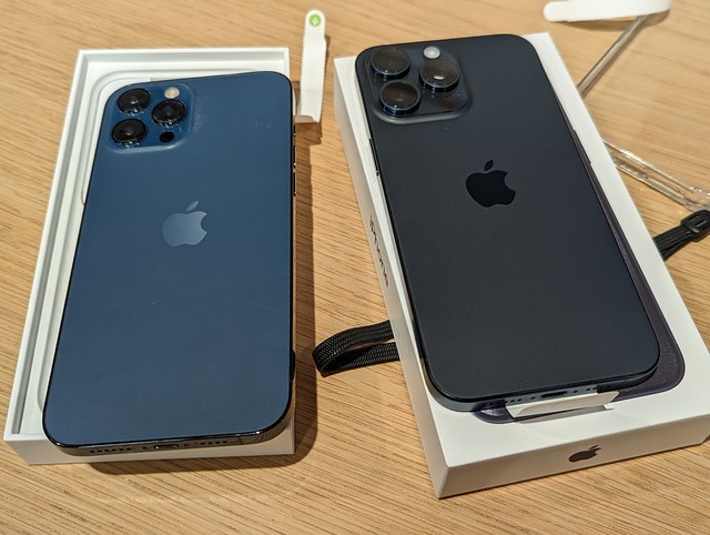 SIMフリー】iphone15pro 256GB ブラックチタニウム 本体+箱 iPhone 15