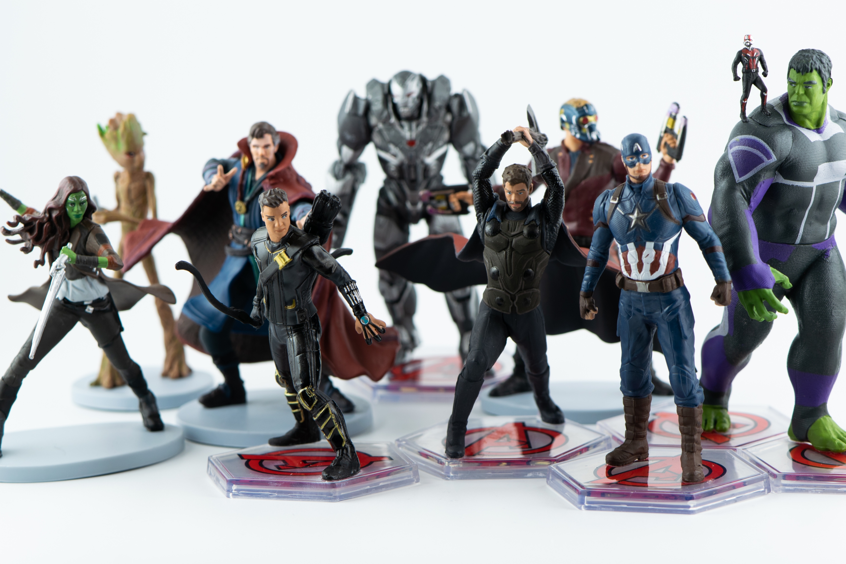 簡易レビュー】ディズニーストア アベンジャーズ エンドゲーム メガ