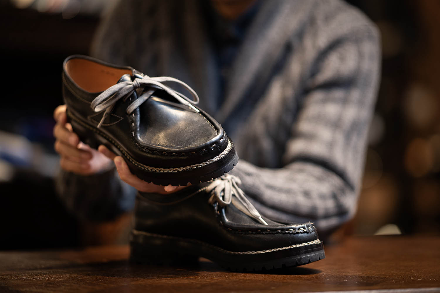 未使用 ペッカリー 1枚革 ドイツ製 サイズ9 ベージュ色 ライニング無