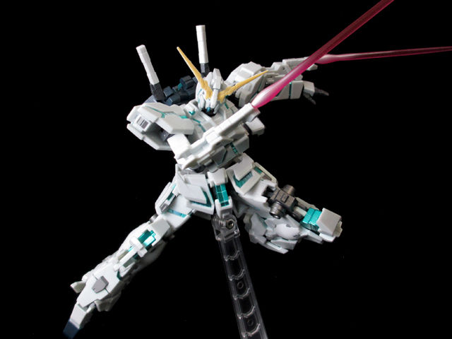 魂ネイション2013開催記念商品「ROBOT魂 ユニコーンガンダム 重塗装Ver