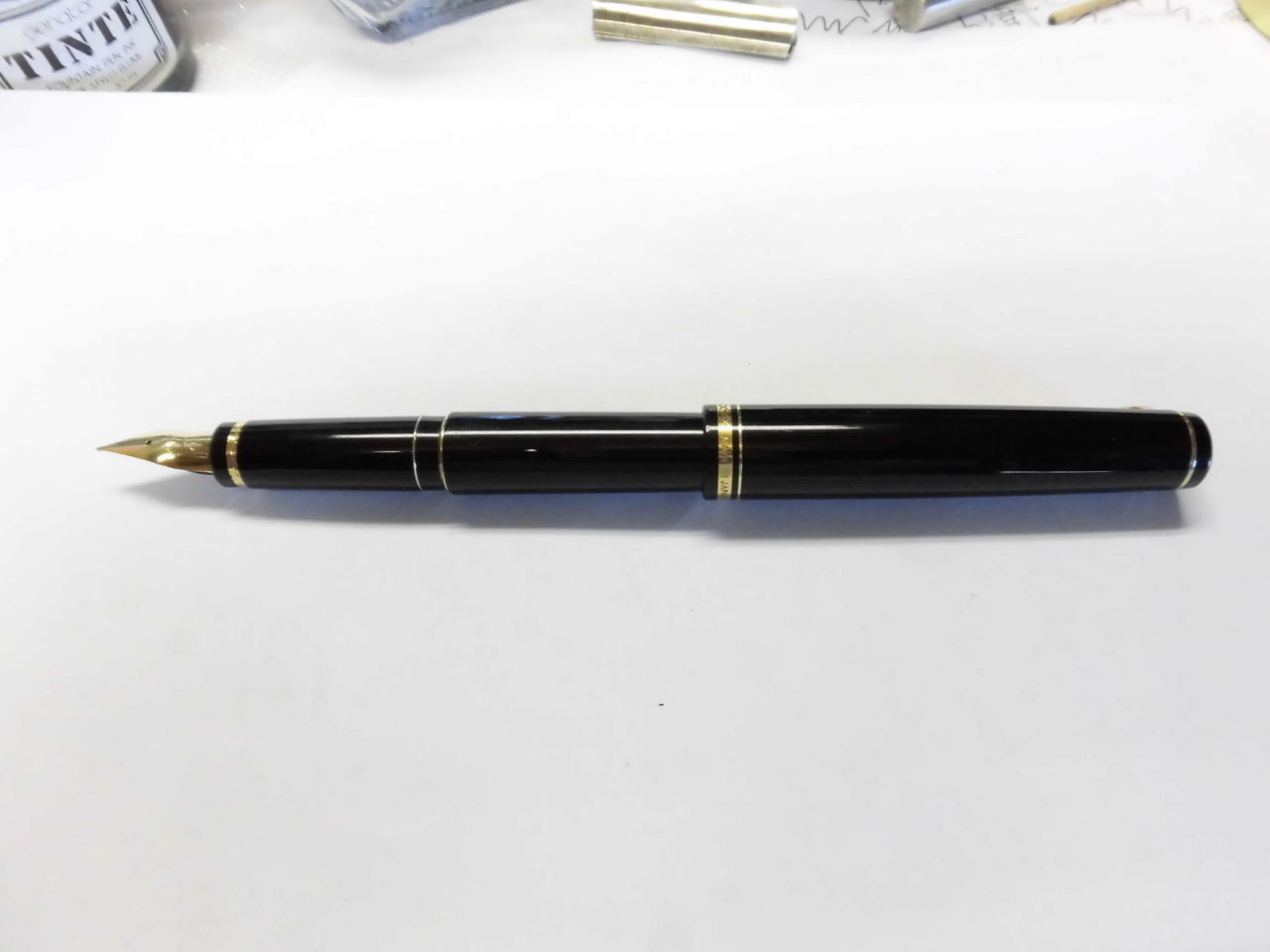 PILOT 初代 エラボー14K-585 ＜S・F＞ : 万年筆おやじの備忘録
