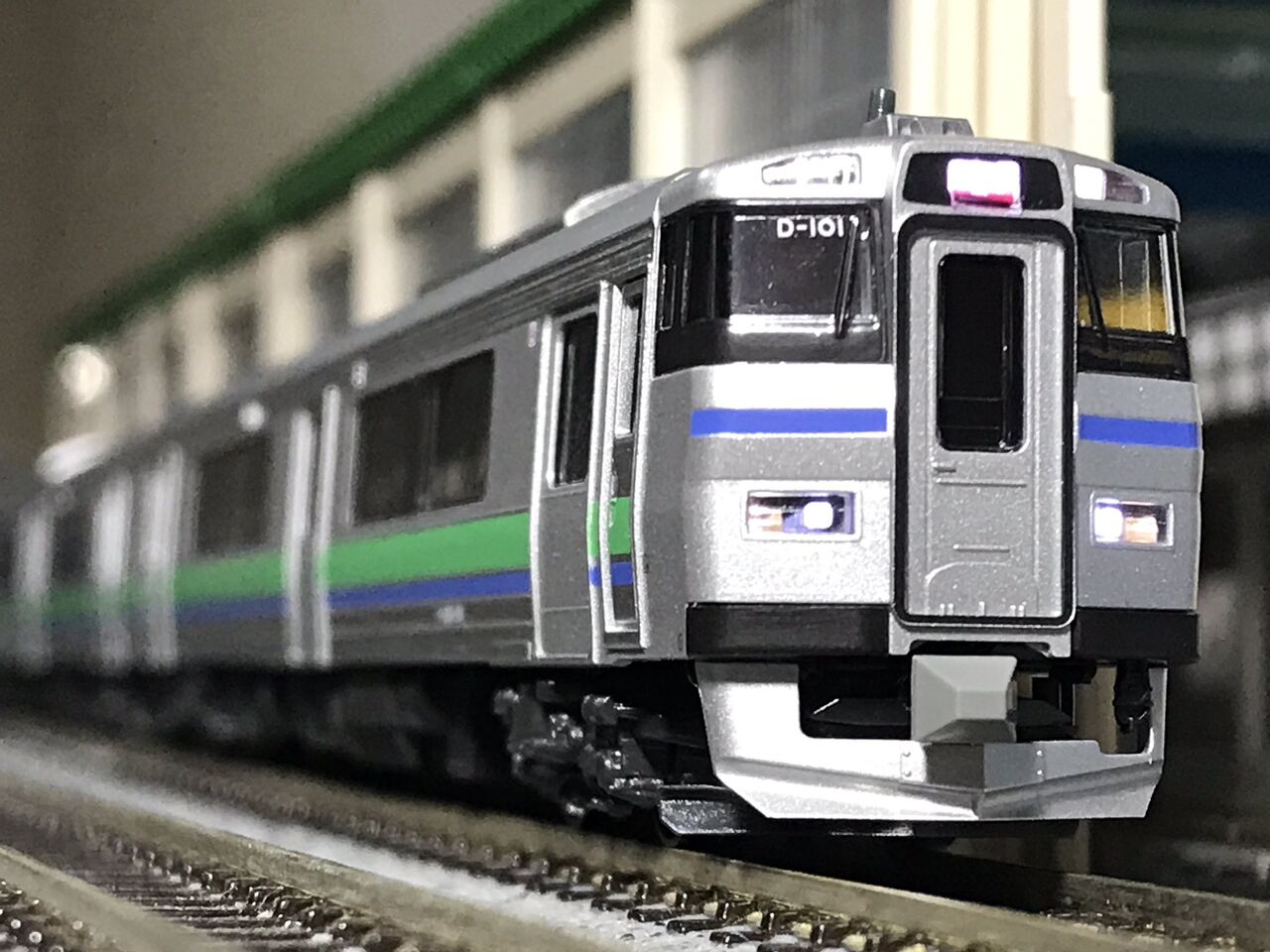 KATO 731系/キハ201系 入線 : 夏島鉄道