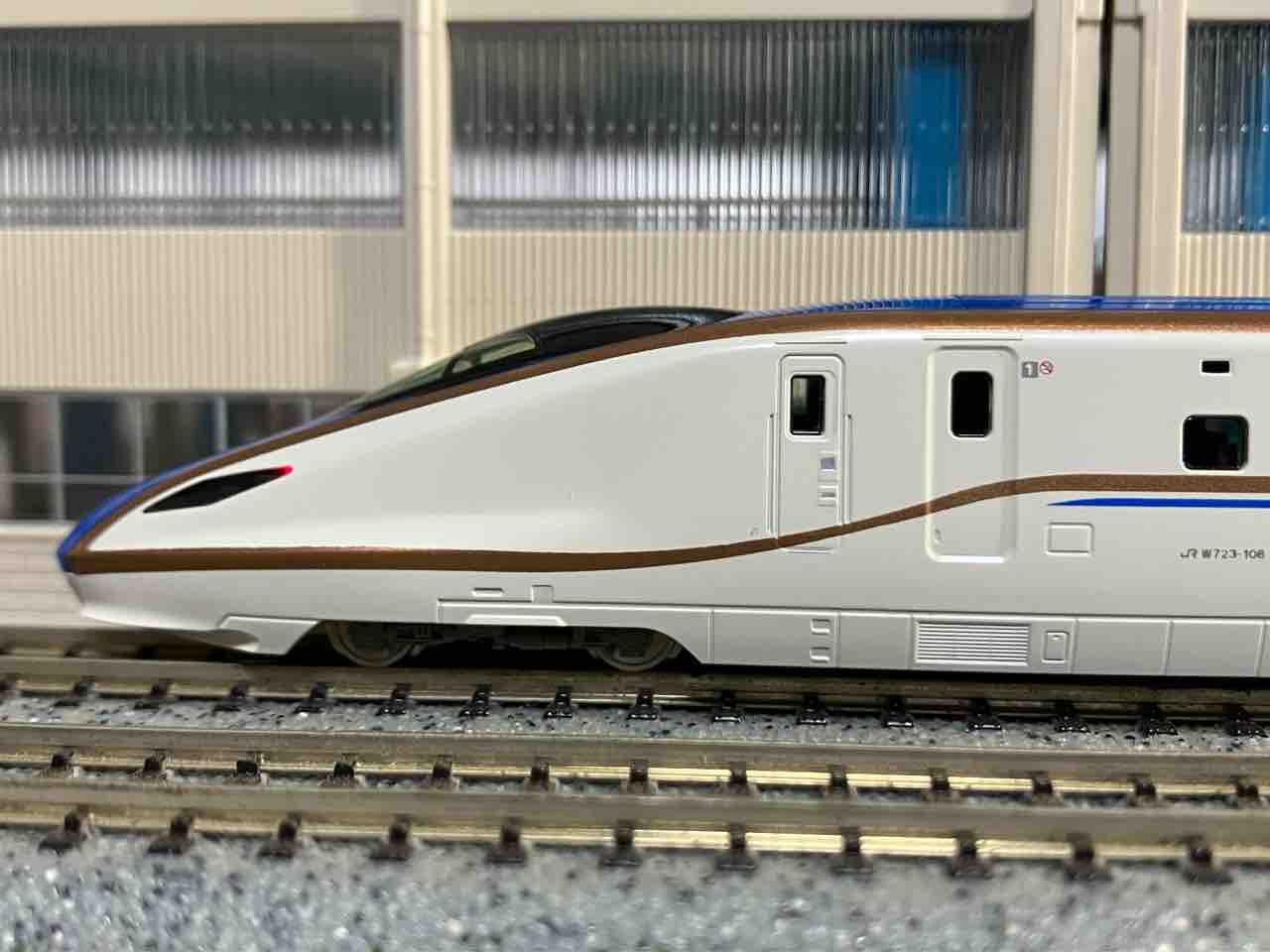 KATO W7系 入線 : 夏島鉄道