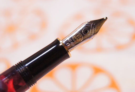 ペリカン「M320 ルビーレッド」レビュー : テーゲー日記 〜文具と