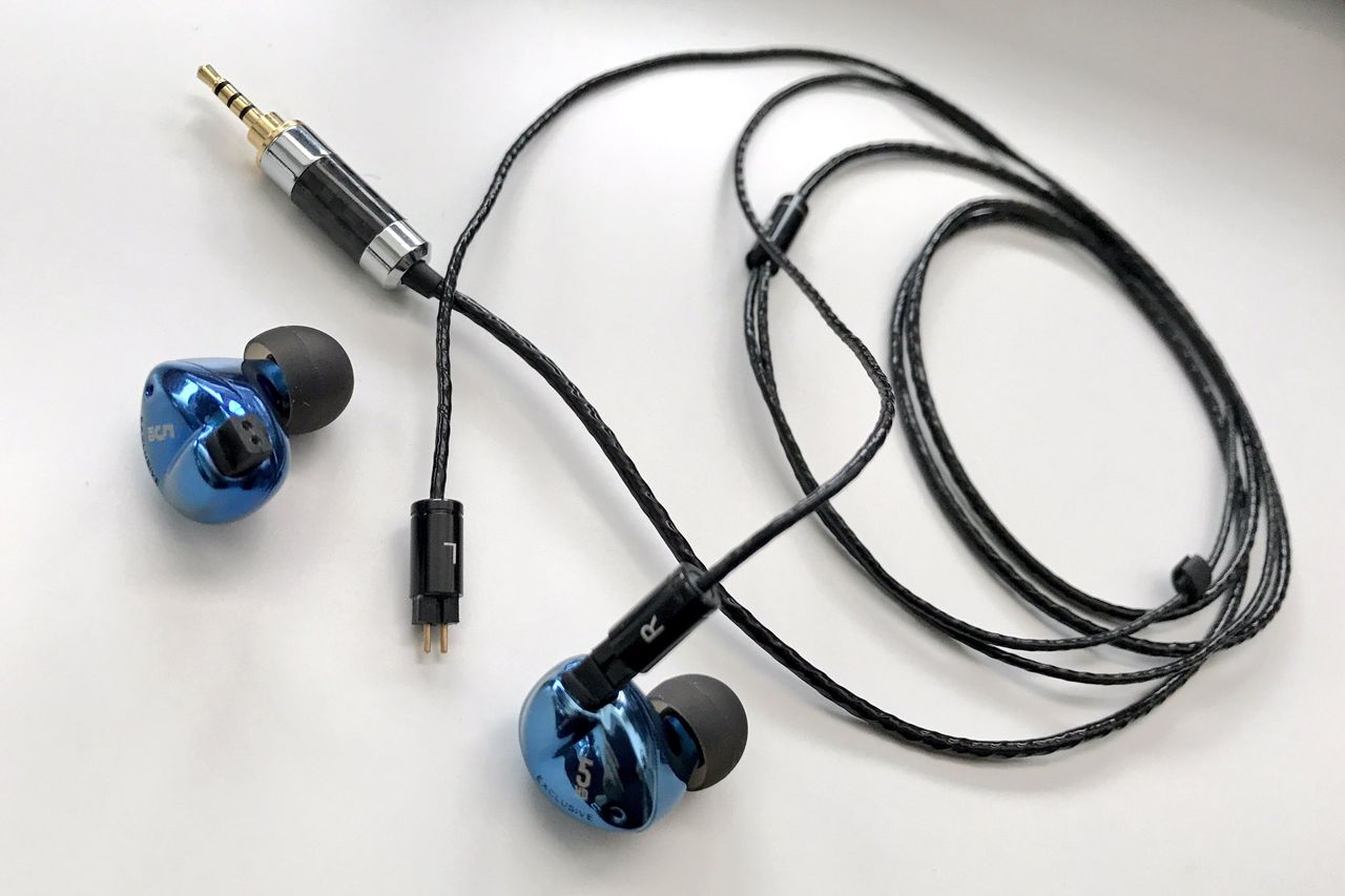 TFZ EXCLUSIVE 5」抜群にクールでパワフル。大当たりのアラウンド1万円