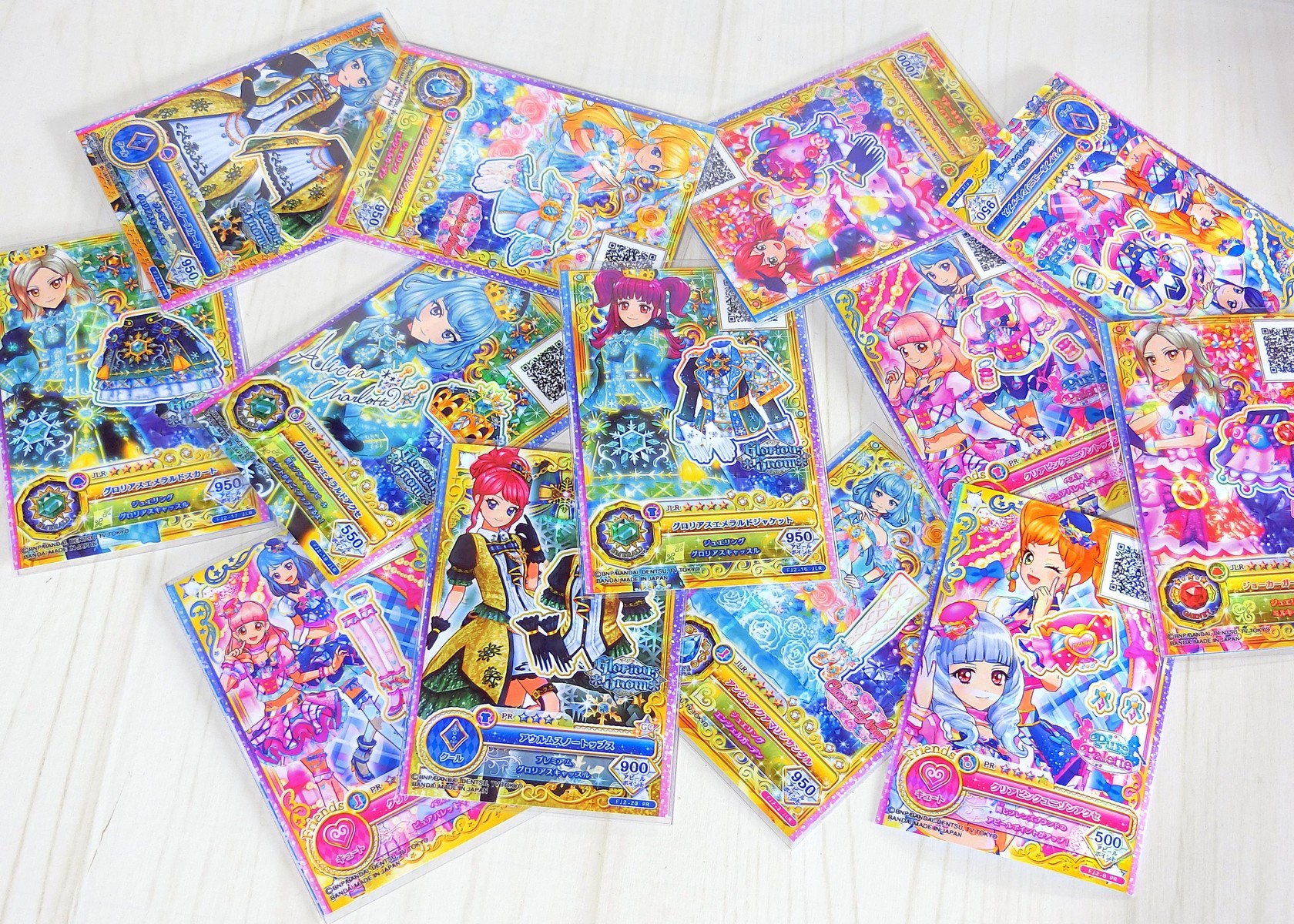 アイカツフレンズ ルーレット ジュエリングドレス かがやきのジュエル2