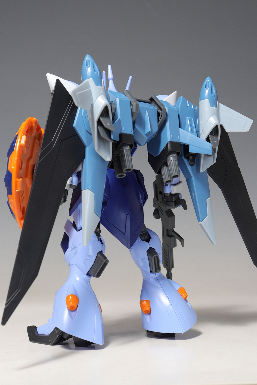 ガンプラHGギャンシュトローム(ヒルダ・ハーケン専用機)+ゲルググ