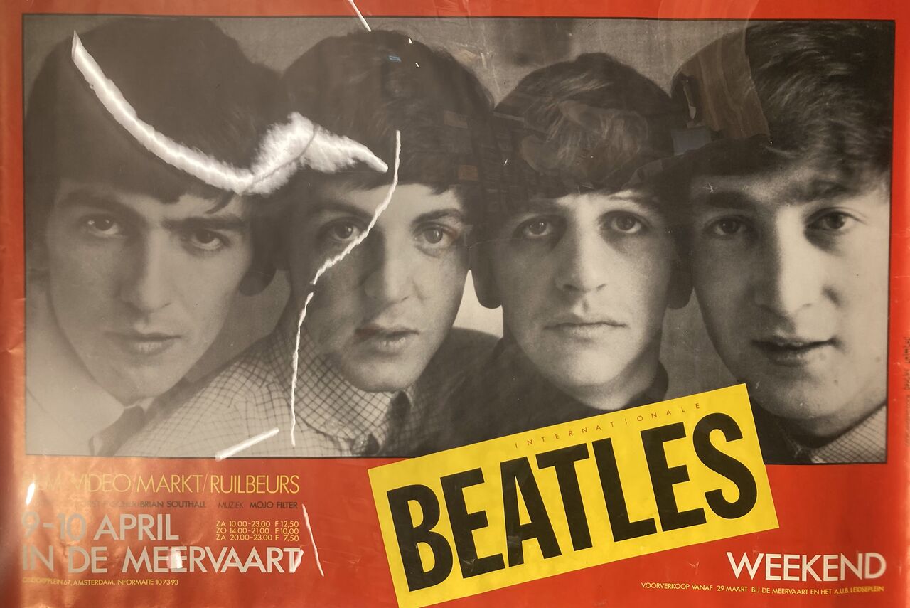 ビートルズポスター ザ・ビートルズ／作画：横尾忠則（夕焼けバック