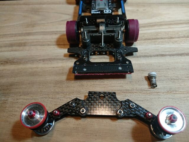 ミニ四駆 リヤ1軸アンカー 【ミニ四駆】ガタ付き無しで滑らかな