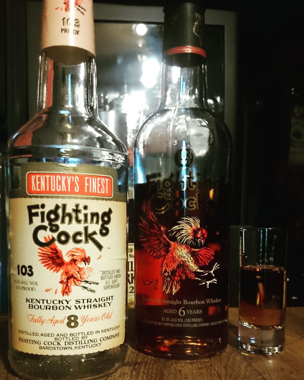 ファイティングコック 6年とおまけで8年 : バーボン、ストレート、ノー