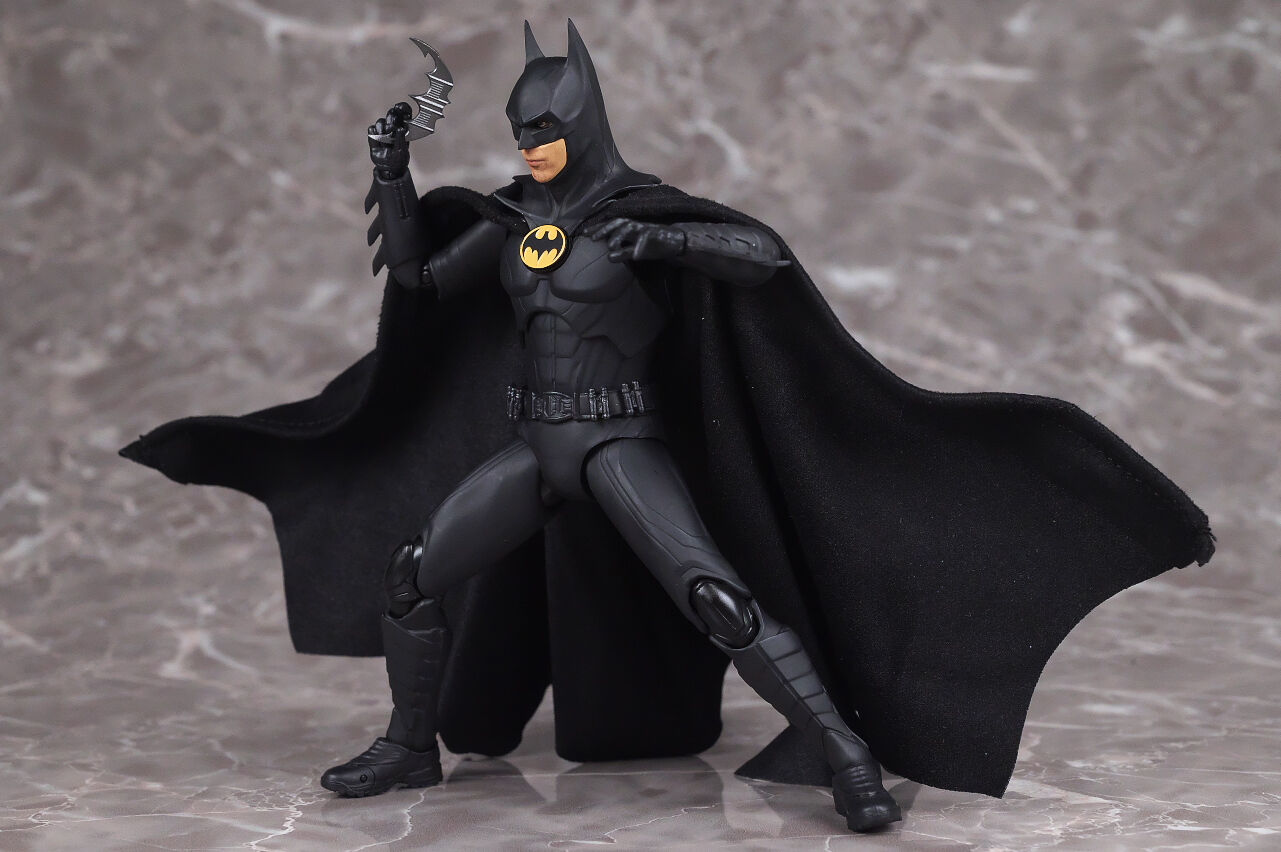 バットマン S.H.Figuarts S.H.フィギュアーツ The Dark Knight 新品未開封