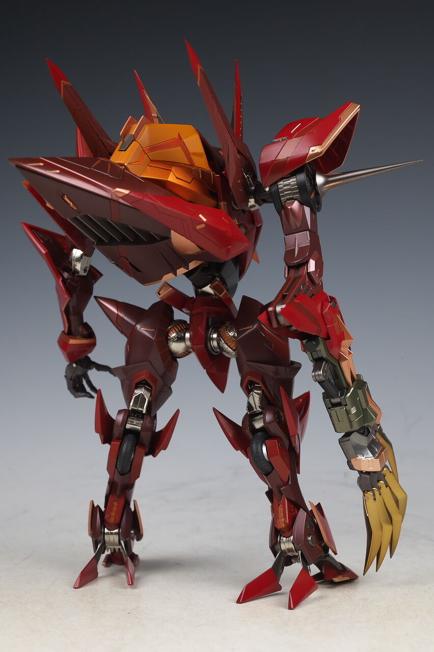 メタルビルド 紅蓮聖天八極式 メタルビルド コードギアス 紅蓮聖天八極式