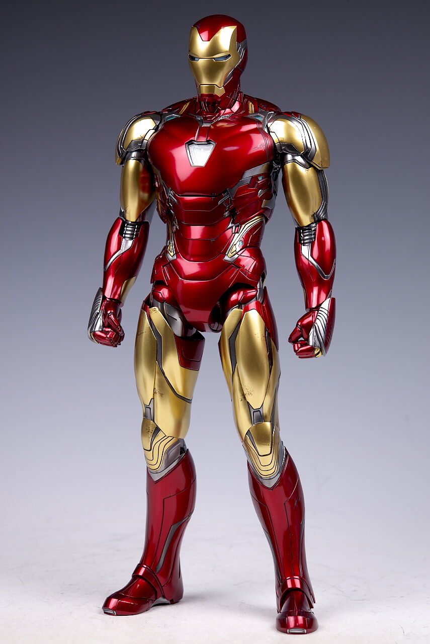 未展示品 公式 ホットトイズ アイアンマン・マーク85 ホログラフィックver