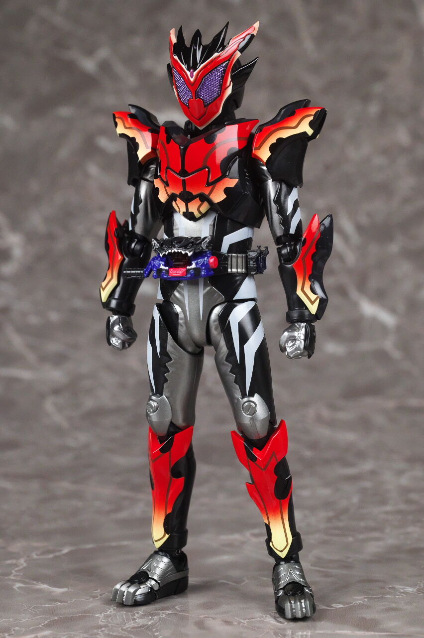 S.H.フィギュアーツ 仮面ライダービターガヴ スパーキングミフォーム