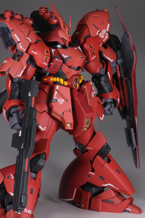RG サザビー 塗装済完成品 ガンプラ RG 1/144 サザビー 全塗装