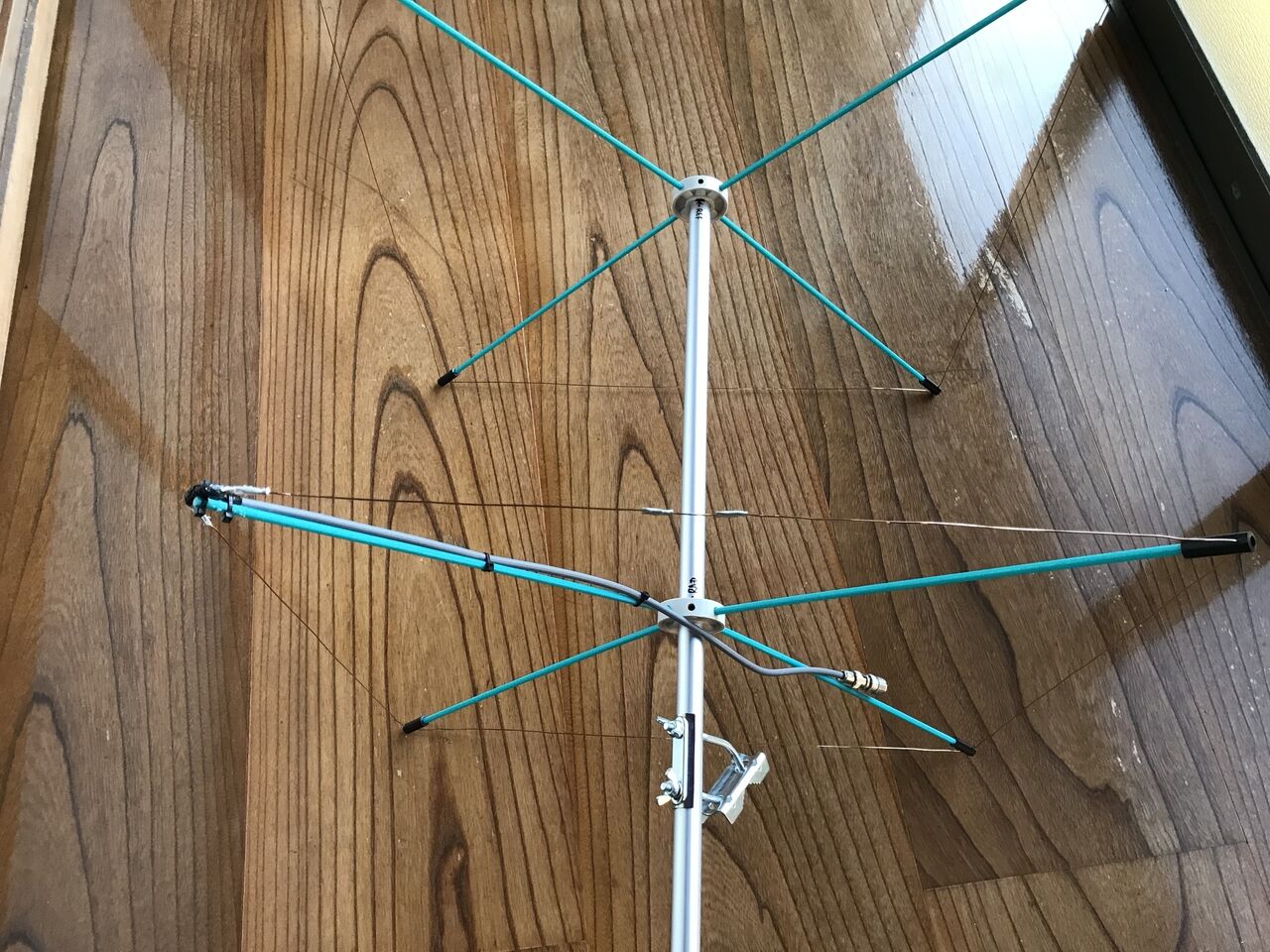 145MHz 4エレ キュビカルクワッドアンテナ制作（改造編） : 向島