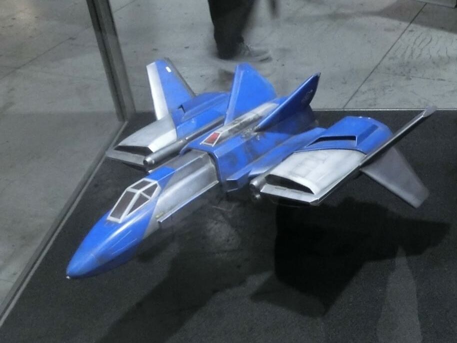 Amazon.co.jp: ウルトラマンガイア 大型輸送戦闘機 CV DXピース