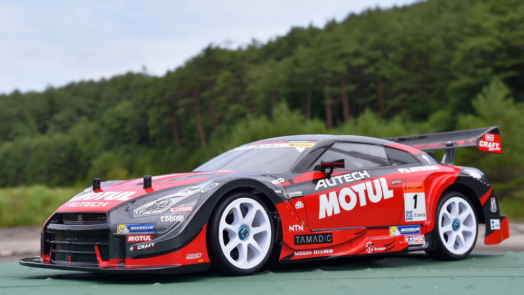 タミヤ 軽量ボディセット MOTUL AUTECH GT-R TAMIYA MOTUL AUTECH