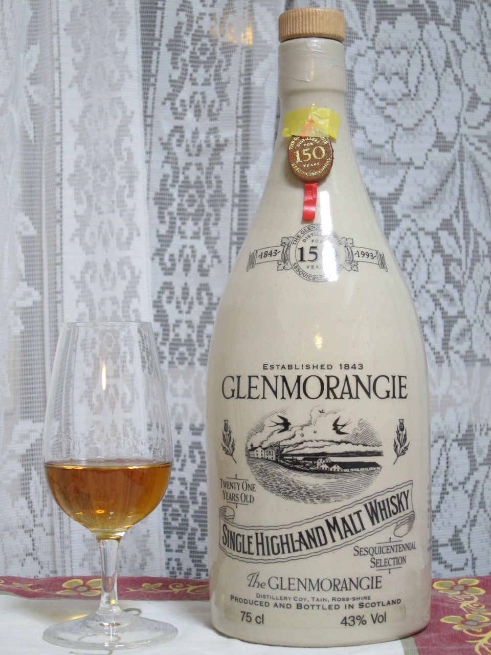 グレンモーレンジ 21年 150周年記念 43% 陶器ボトル : くりりんの