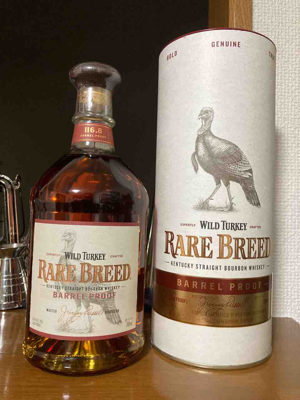 バーボン□正規 ワイルド ターキー レアブリード 56度 箱