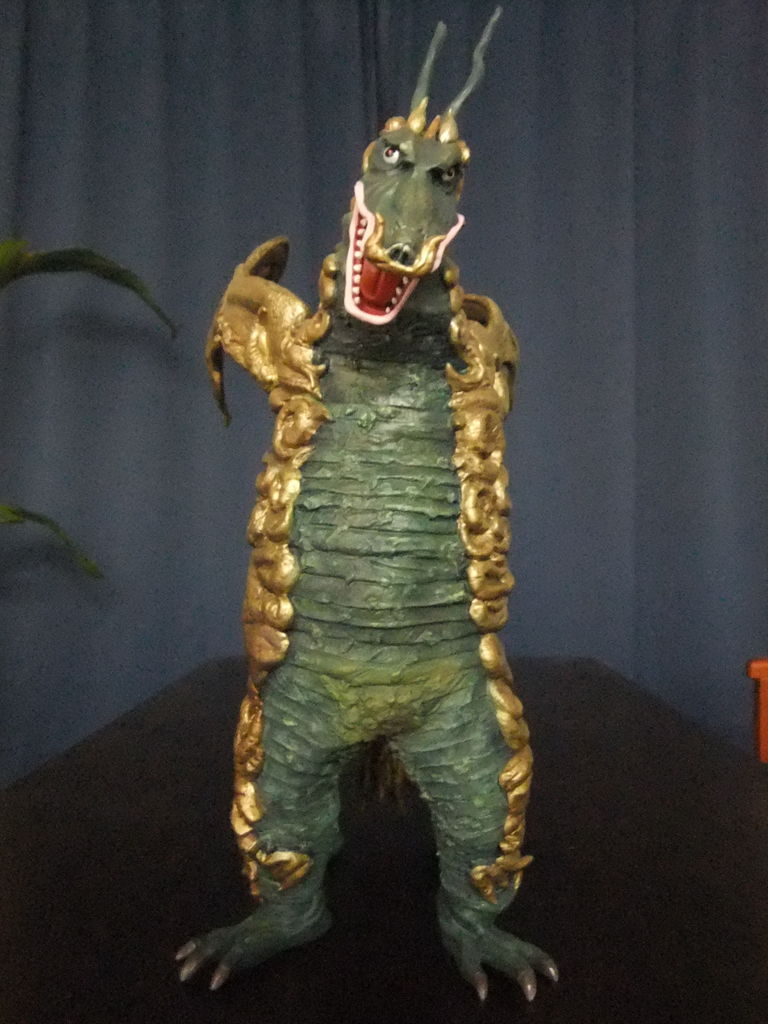 X-PLUS 大怪獣シリーズ ウルトラマン ドドンゴ 少年リック限定版 X