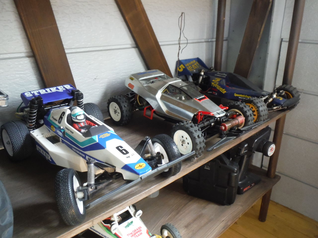 ラジコンコーナー タミヤ ストライカー仲間入り！ : かわぐち自動車の