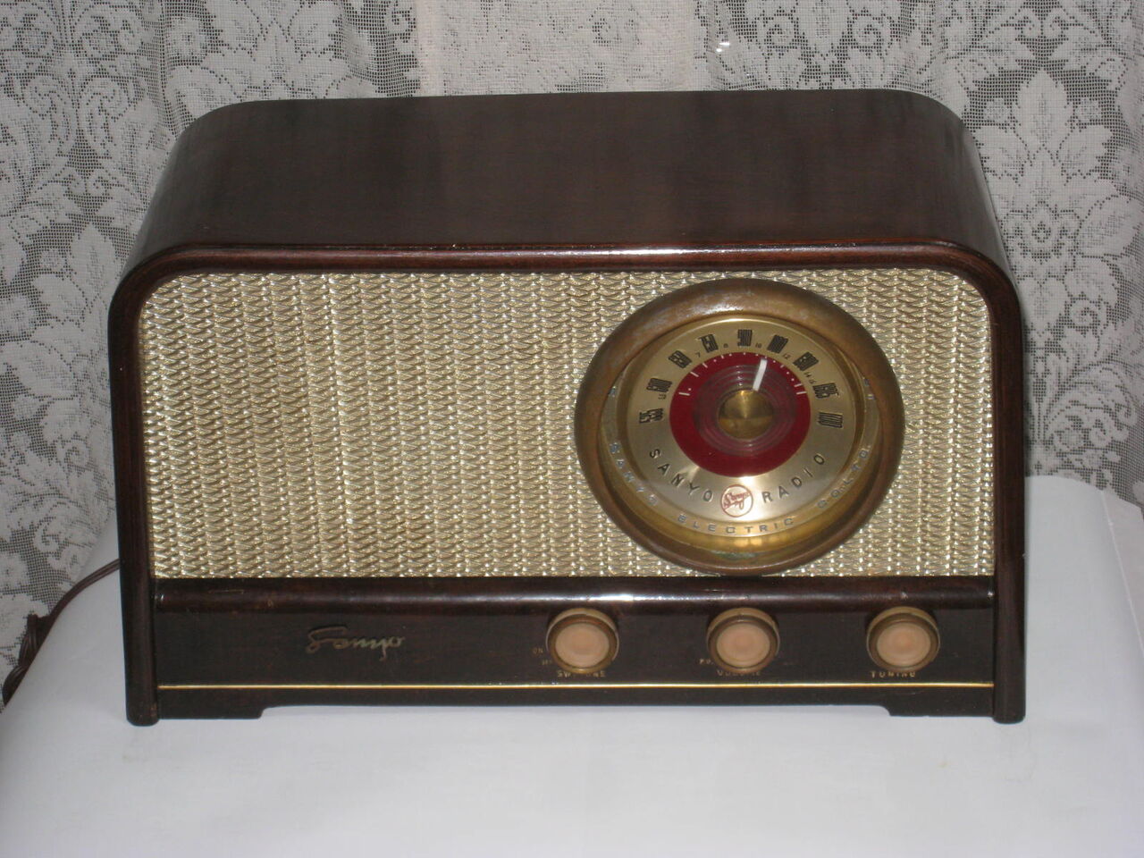 昭和家族団らんレトロ真空管ラジオ2バンド bluetooth ホームラジオ