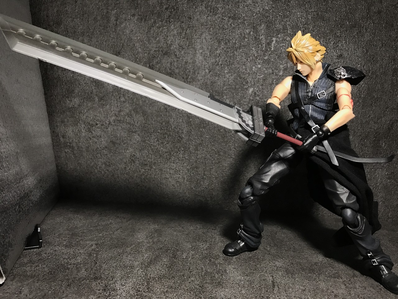 プレイアーツ改 セフィロス（ADVENT CHILDREN）その1 : もう、飾る