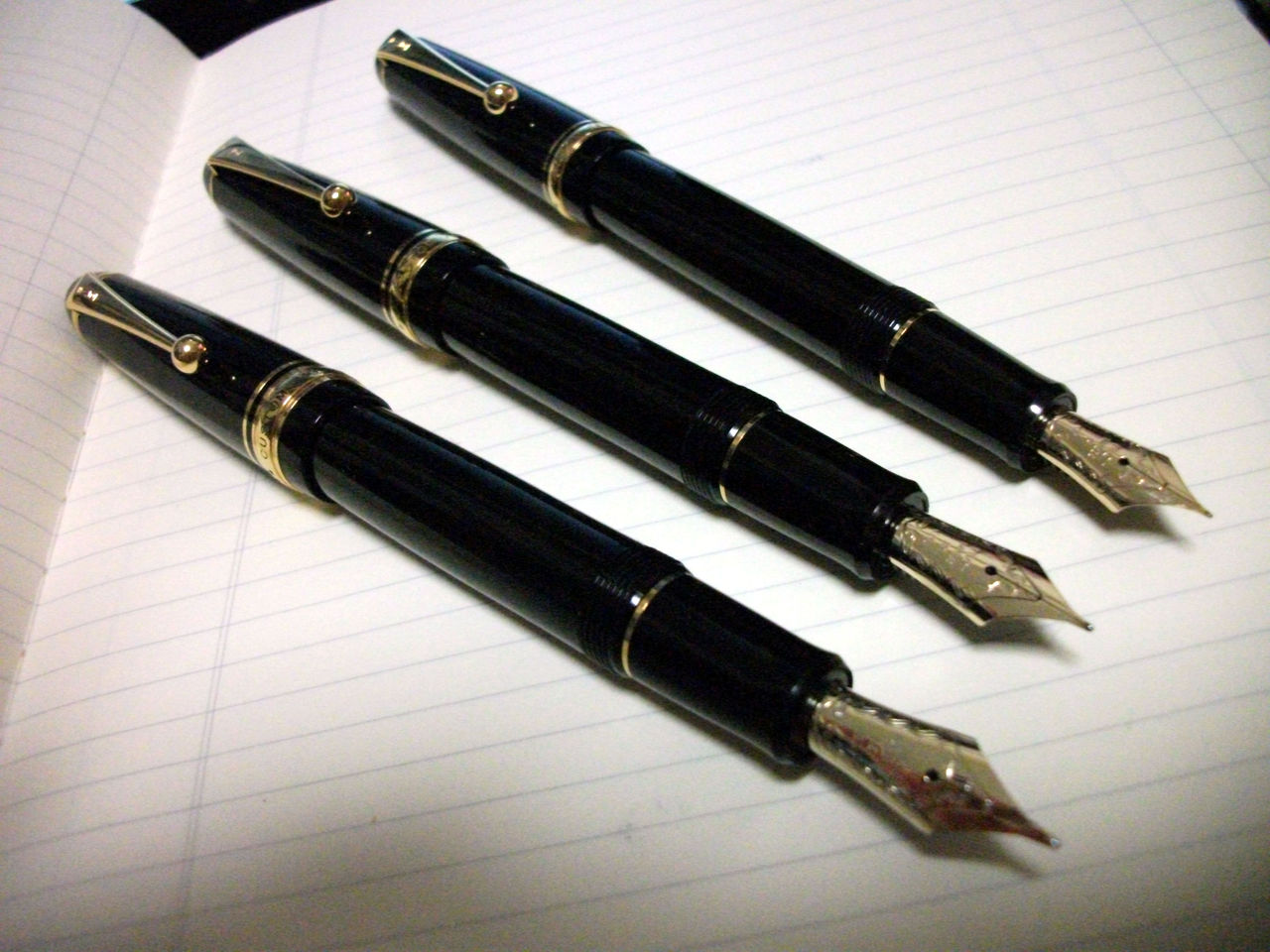 PILOT カスタム743 custom743 Mニブ