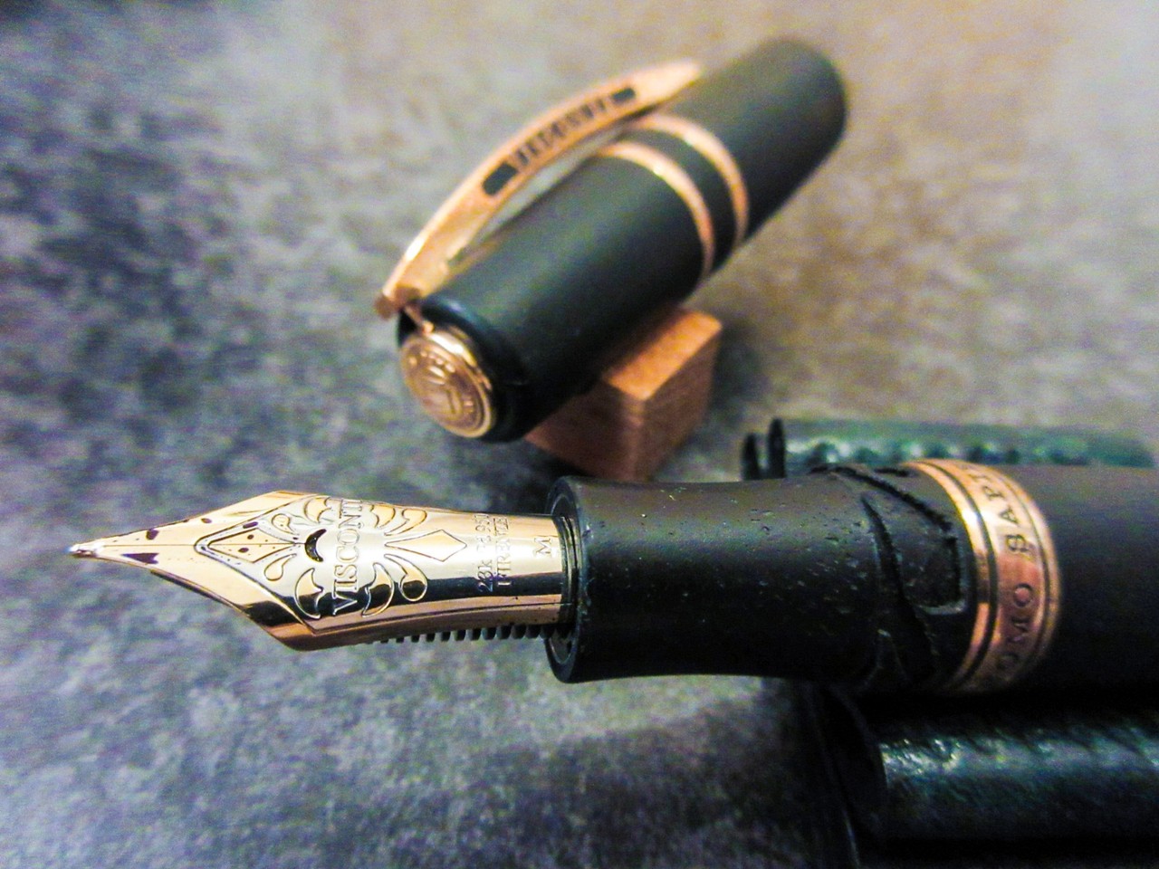 パラジウムニブVISCONTI ホモサピエンス オーバーサイズ ブロンズ