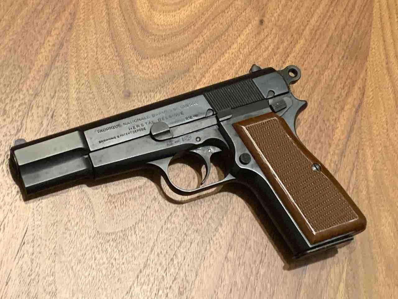 タナカワークス ブローニングハイパワー M1935 : 気ままにエアガンレビュー