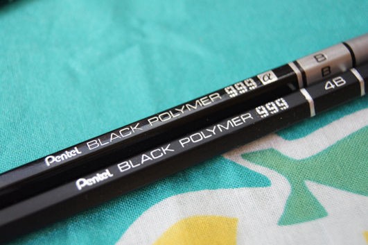 ぺんてる「ブラックポリマー999α 鉛筆」レビュー : テーゲー日記