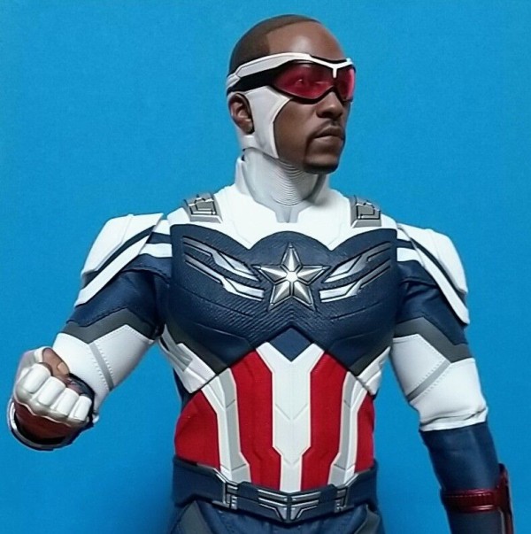 ホットトイズ シビルウォー/キャプテンアメリカ ファルコン レビュー