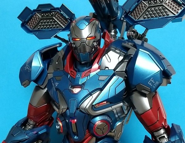 ホットトイズ アイアンパトリオット エンドゲーム ダイキャスト 重装備