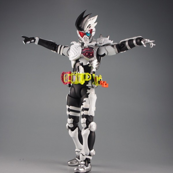 S.H.Figuarts仮面ライダーゲンム ゾンビアクションゲーマーレベルX-0