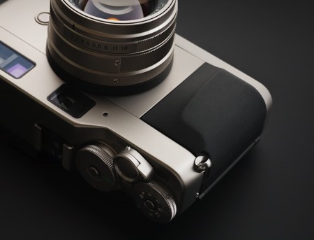 世界一カッコいいカメラ それはCONTAX G1 : ZEISSレンズとかなんとか