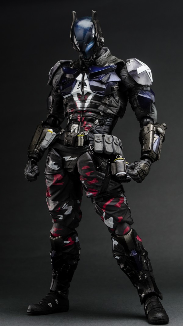 PLAY ARTS改(プレイアーツ改) アーカムナイト BATMAN: ARKHAM KNIGHT
