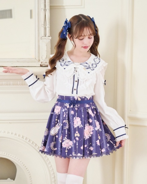 ジュエリーリボン刺繍セーラーリブトップス ｜ LIZ LISA（リズリサ