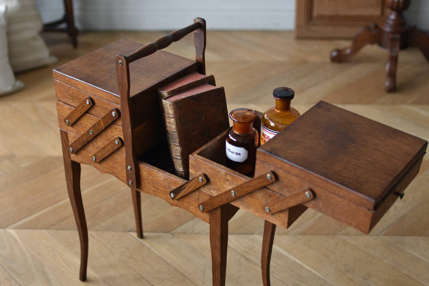 猫脚ソーイングボックス.10 フランス ヴィンテージ 裁縫箱