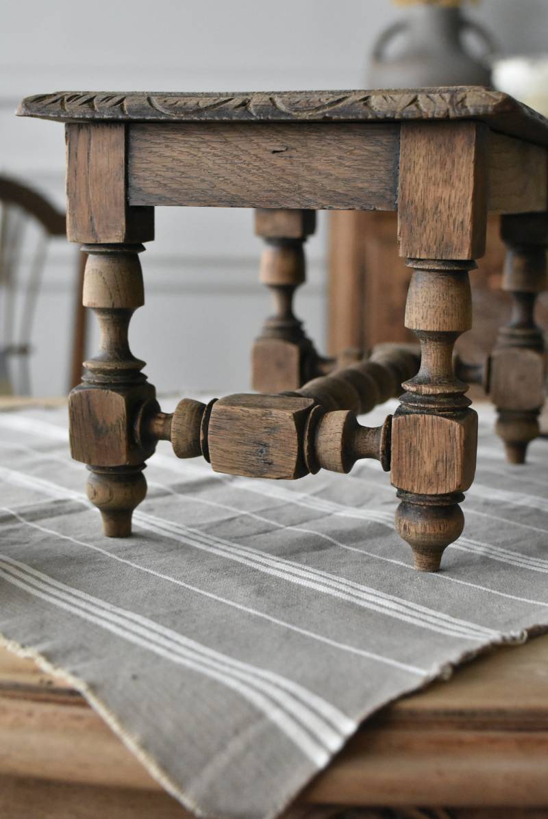 木製ディスプレイスタンド フランスアンティーク家具 台座 卓上