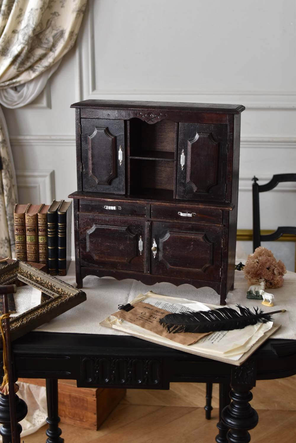 アンティークドールキャビネット フランスアンティーク家具